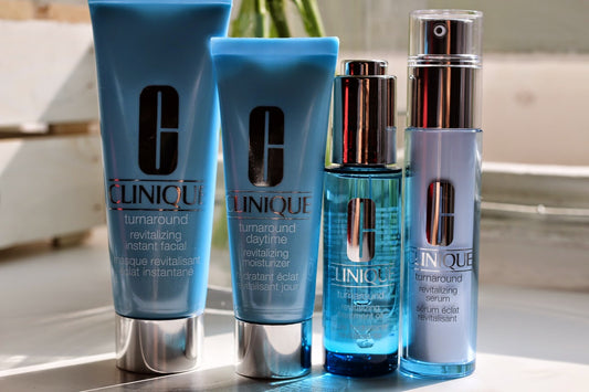 Clinique Turnaround Revitalizing