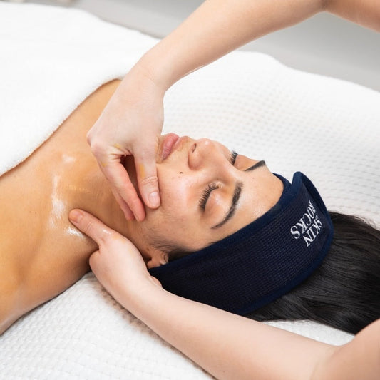 Facial Massage: A Guide to Treatments, Techniques and Benefits